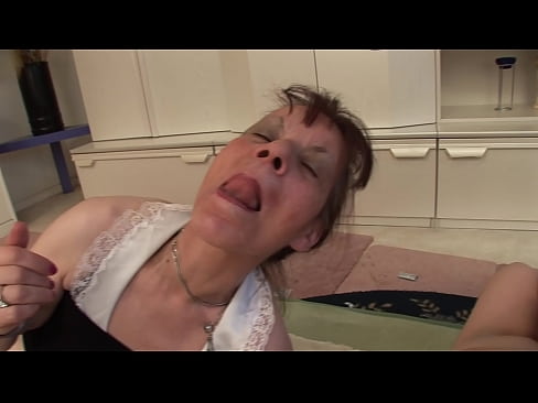 ❤️ Две баби и един дядо правят тройка ️ Слуги в bg.tubsexer-porn.ru ️