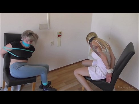 ❤️ Пристрастен / с вързани ръце и уста / девойка в беда ️ Слуги в bg.tubsexer-porn.ru ️